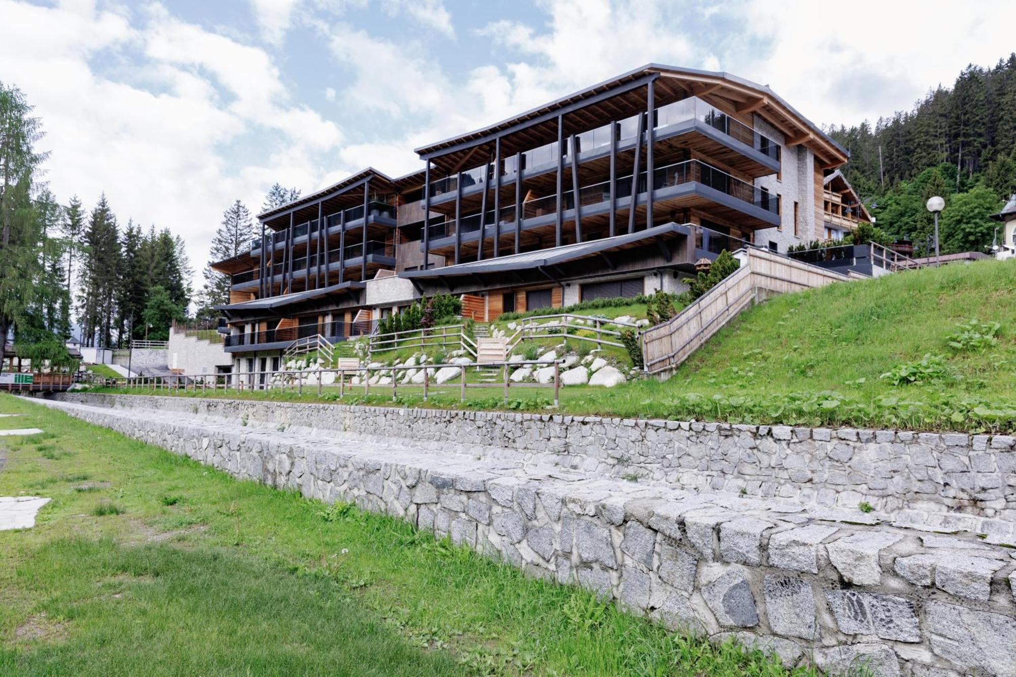 דירות מדונה די קמפיליו Campiglio Wood מראה חיצוני תמונה
